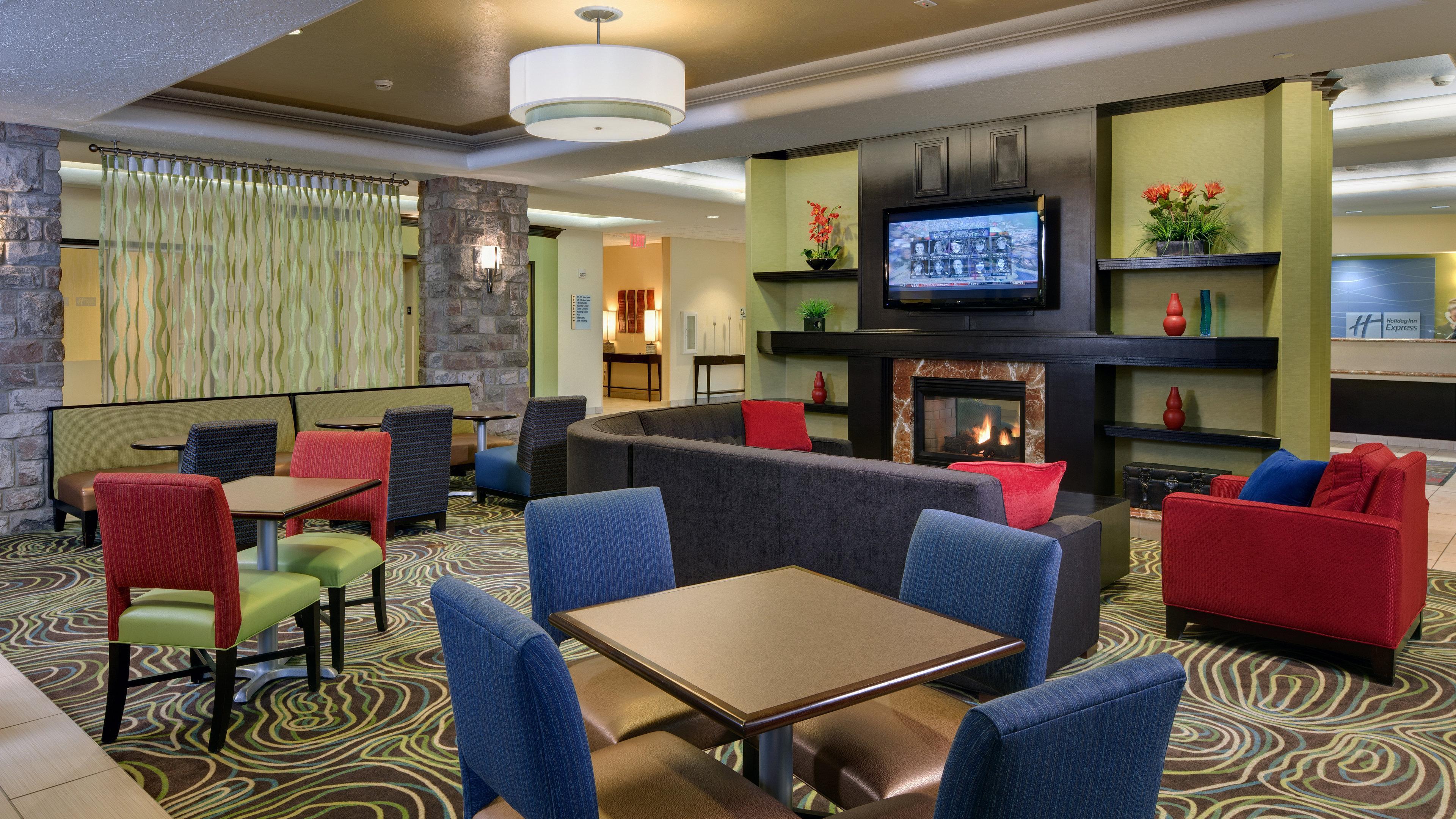 Holiday Inn Express Hotel & Suites Saginaw, An Ihg Hotel Exteriör bild