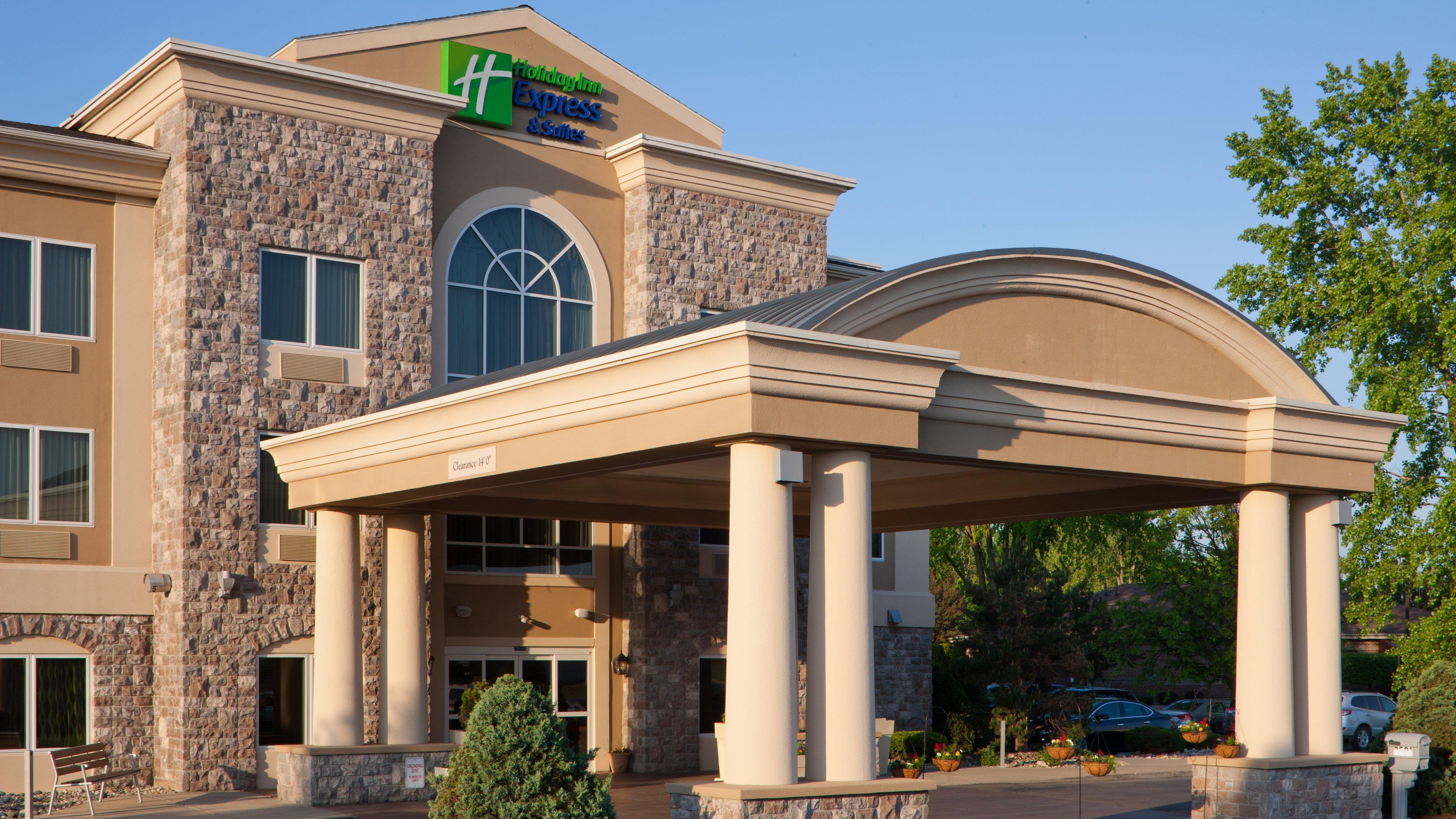 Holiday Inn Express Hotel & Suites Saginaw By Ihg Exteriör bild