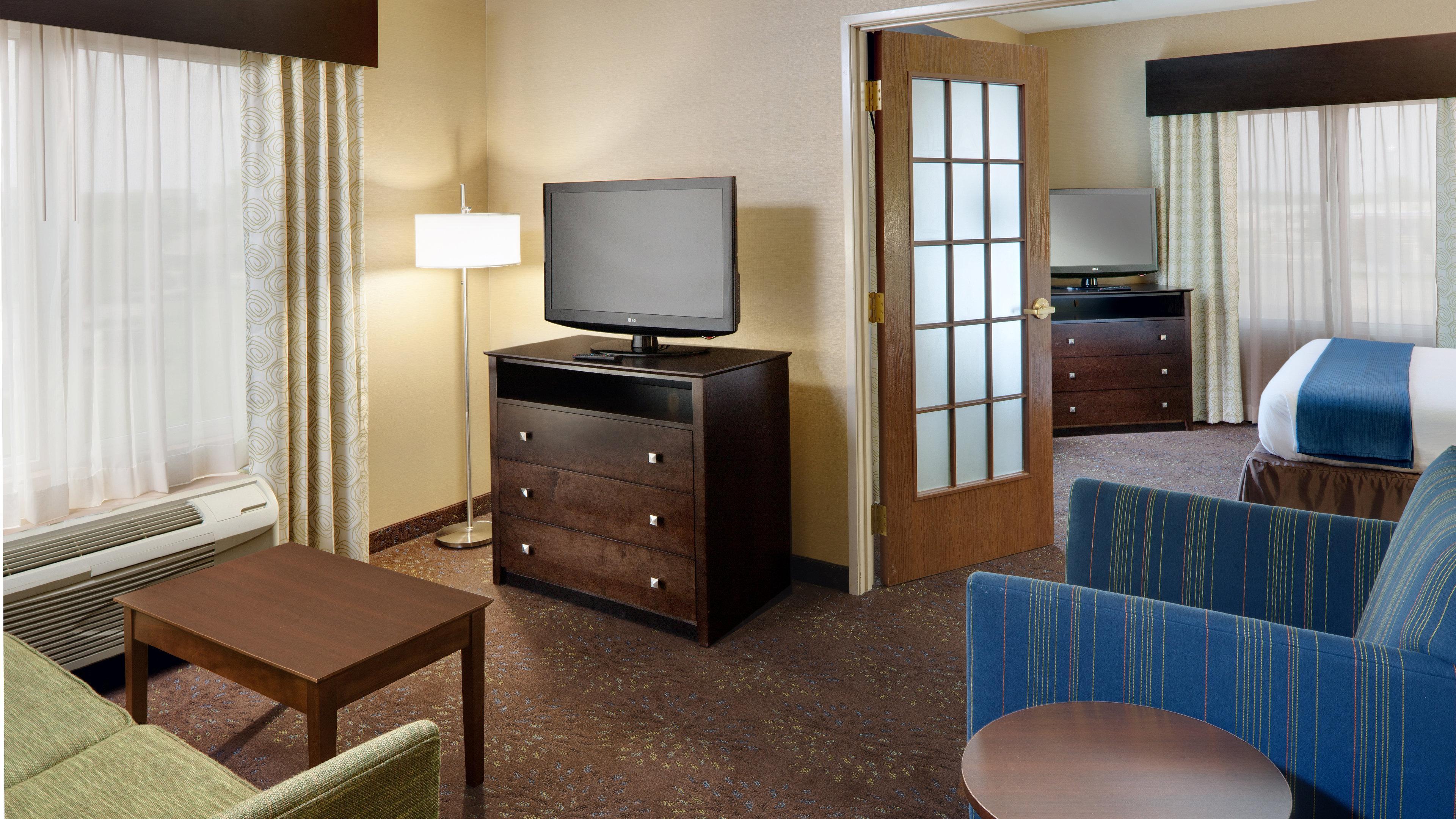 Holiday Inn Express Hotel & Suites Saginaw By Ihg Exteriör bild