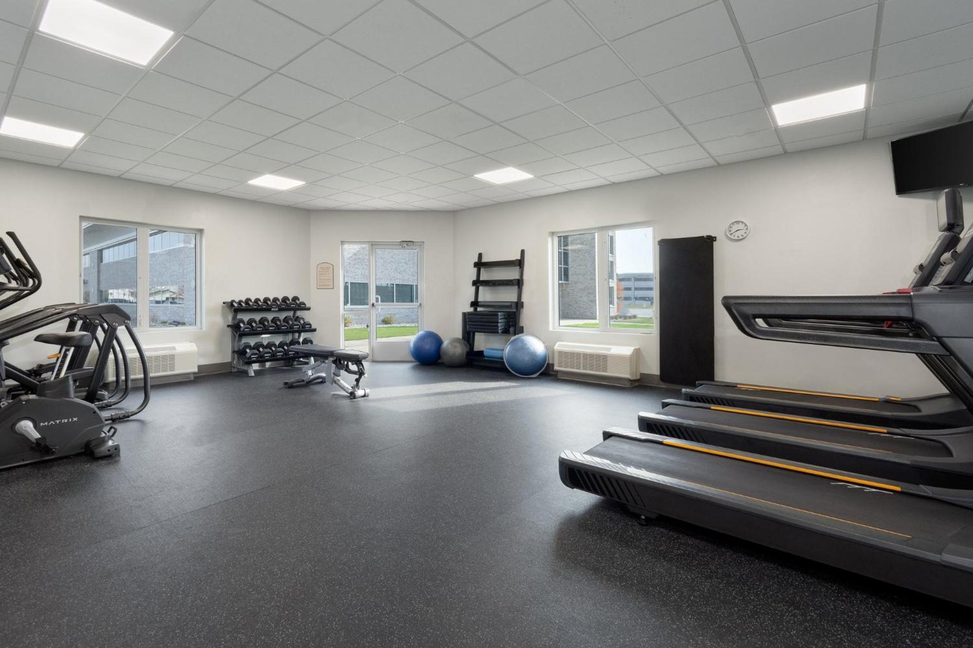 Holiday Inn Express Hotel & Suites Saginaw By Ihg Exteriör bild